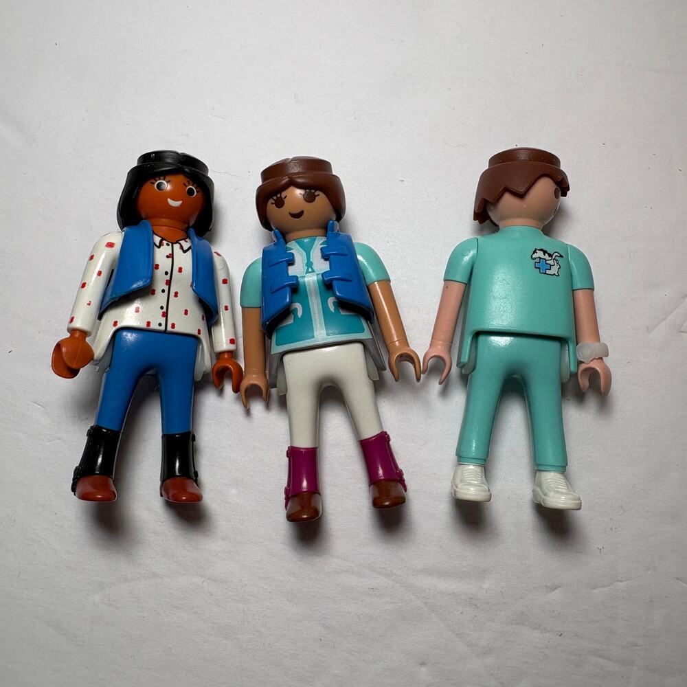 Lot 3 Playmobil Figures Characters